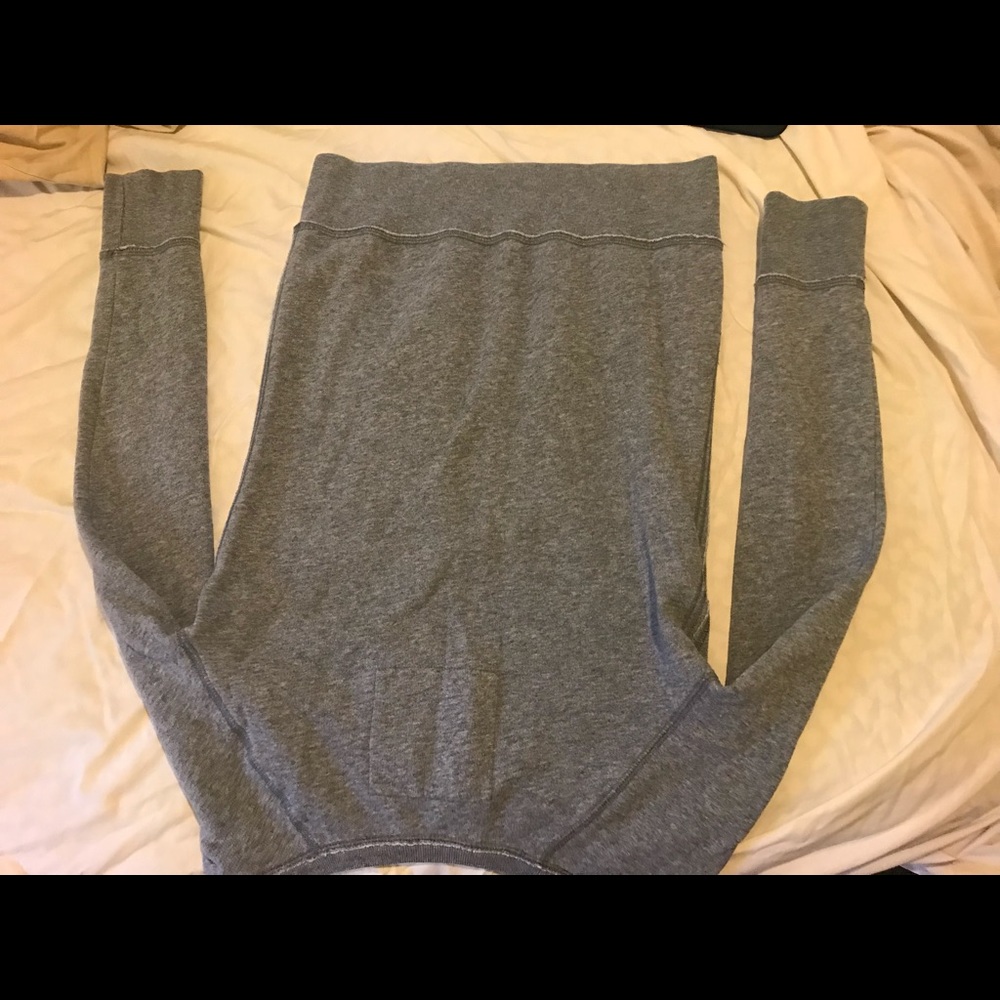 Sweater - Picture 2 of 4